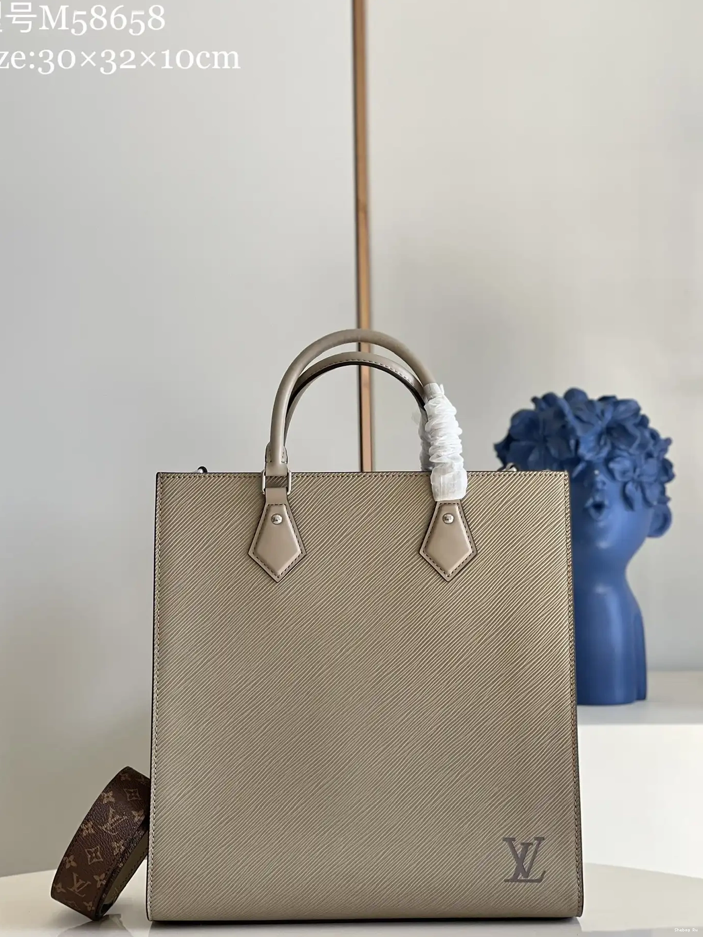 SAC LOUIS PLAT PETIT VUITTON 0701